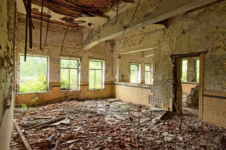 eliminate ceiling ghosting effects